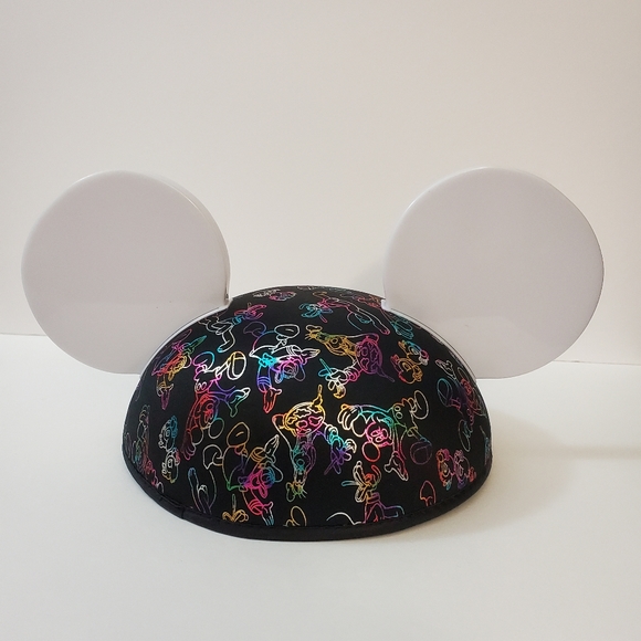 🎆 Disney Parks - Mickey Ears hat - light up glow with the show 🎆 - Picture 4 of 10